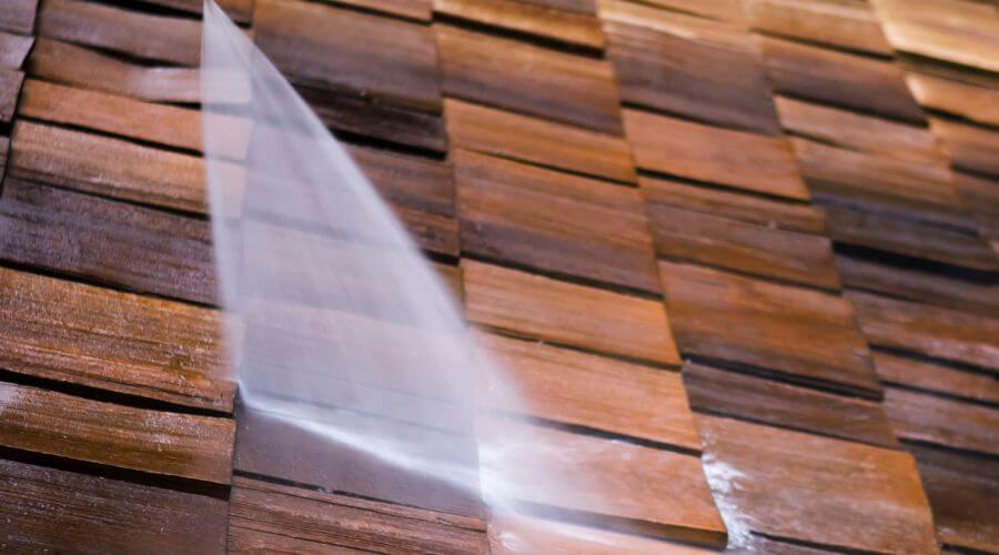 Professional gutter cleaning in Macclenny, FL